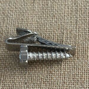 Tie Clip Bar with Screw